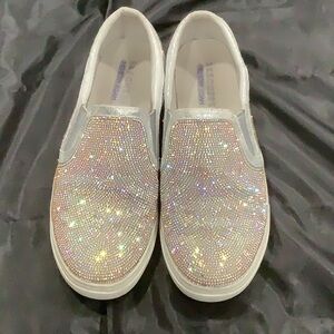 Skechers rhinestone tennis shoes size 8.5